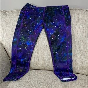 Constantly Varied Gear Capri tights